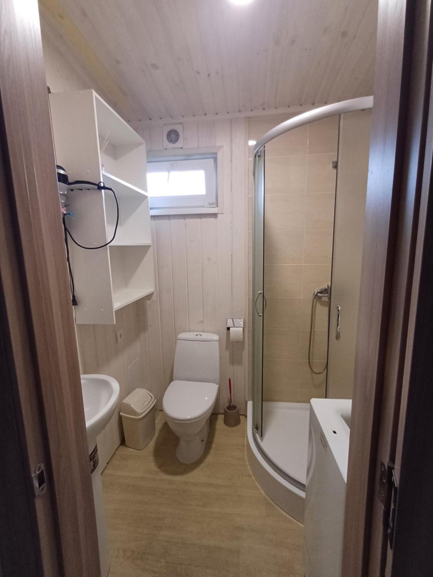 У Фёдера И Маргариты Nizhnya Hrabivnytsia Luaran gambar